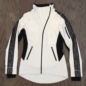 Lululemon Polar Cream Draft Dodger Lace Jacket